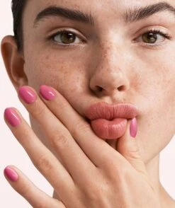 Pink Gellac - Punch Pink - Gellak - Vegan - Roze - Glanzend - 15ml 10 Pink Gellac - Punch Pink - Gellak - Vegan - Roze - Glanzend - 15ml -Cosmetisch Kortingswinkel 1008x1200 1