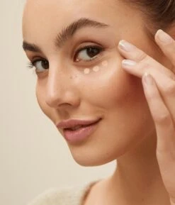 NIVEA 4005900853578 Oogconcealermake-up 4 Ml -Cosmetisch Kortingswinkel 1027x1200 4