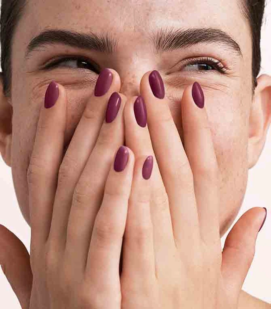 Pink Gellac - Pomegranate Red - Gellak - Vegan - Rood - Creamy Finish - 15 Ml 3 Pink Gellac - Pomegranate Red - Gellak - Vegan - Rood - Creamy Finish - 15 Ml - Afbeelding 3