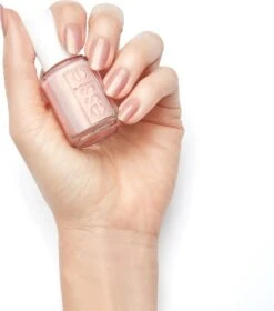 Essie Lentecollectie 615 A Touch Of Sugar Nagellak - Roze - 13,5 Ml -Cosmetisch Kortingswinkel 1058x1200