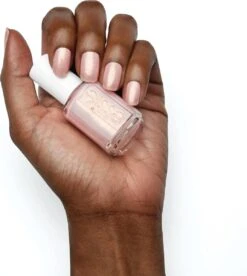 Essie Lentecollectie 615 A Touch Of Sugar Nagellak - Roze - 13,5 Ml -Cosmetisch Kortingswinkel 1073x1200