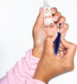 Herome Combi-Pack Exit Damaged Nails & Nagelverharder Extra Sterk (Nail Hardener Extra Strong) - Herstelt Beschadigde Nagels En Zorgt Voor Ijzersterke Nagels - 7ml. & 10ml. 23 Herome Combi-Pack Exit Damaged Nails & Nagelverharder Extra Sterk (Nail Hardener Extra Strong) - Herstelt Beschadigde Nagels En Zorgt Voor Ijzersterke Nagels - 7ml. & 10ml. -Cosmetisch Kortingswinkel 1090x1200