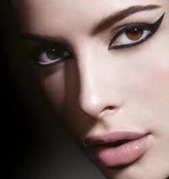 Maybelline Lasting Drama 24H Eyeliner - 4 Crushed Emerald -Cosmetisch Kortingswinkel 1136x1200 3