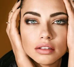 Maybelline - Brow Precise Fiber Filler - 06 Deep Brown - Wenkbrauwmascara -Cosmetisch Kortingswinkel 1200x1086 27