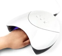 Royala D1 Gellak Starters Pakket + Inclusief UV LED Lamp + 10 Verschillende Gellak Kleuren - Gellak Lamp – Gellac Set - Alle Benodigdheden In Eén - Uitgebreid 62-Delig Pakket- Gel Polish Set - Gellak Set - UV LED Lamp -Cosmetisch Kortingswinkel 1200x1091 2