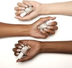 Essie Gel Couture 90 Make The Cut - Gel Nagellak 26 Essie Gel Couture 90 Make The Cut - Gel Nagellak -Cosmetisch Kortingswinkel 1200x1127 2