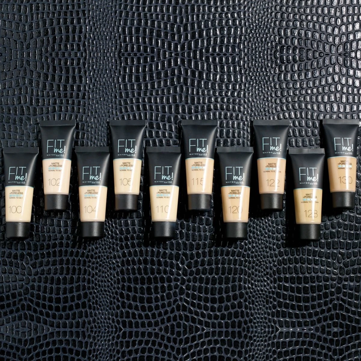 Maybelline Fit Me Matte & Poreless Foundation - 230 Natural Buff 6 Maybelline Fit Me Matte & Poreless Foundation - 230 Natural Buff - Afbeelding 6