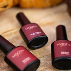 Moods Gellac - Raspberry Cakepop - Gellak - Classy Rood - 15ML -Cosmetisch Kortingswinkel 1200x1200 125