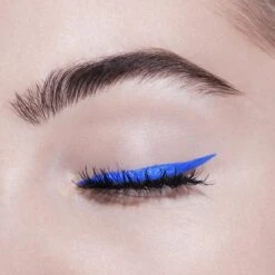Bourjois Liner Pinceau Eyeliner - 04 Bleu Pop Art -Cosmetisch Kortingswinkel 1200x1200 1825