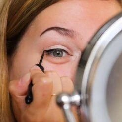 Bourjois Liner Pinceau Eyeliner - 04 Bleu Pop Art -Cosmetisch Kortingswinkel 1200x1200 1828