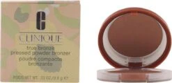 Clinique - True Bronze Pressed Powder Bronzer, #2 Sunkissed - -Cosmetisch Kortingswinkel 1200x585