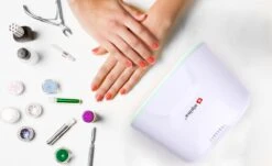 Alpina Nageldroger - Op Batterijen - Ventilator - Voor Nagels Van Vingers En Tenen - Compact -Cosmetisch Kortingswinkel 1200x735