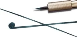 L’Oréal Paris Matte Signature Eyeliner Van Superliner – Matte Liquid Eyeliner – Waterproof - 04 Emeraude – Groen -Cosmetisch Kortingswinkel 1200x848