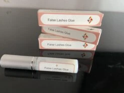 Lashlift Lijm - Lash Lift Lijm - Lash Lift Glue- 7ML - Extra Sterk - Wit 5 Lashlift Lijm - Lash Lift Lijm - Lash Lift Glue- 7ML - Extra Sterk - Wit -Cosmetisch Kortingswinkel 1200x899 13