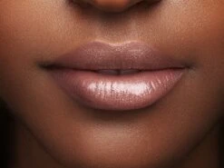 L'Oréal Paris Color Riche Shine Lippenstift - 656 Beige In The City 13 L'Oréal Paris Color Riche Shine Lippenstift - 656 Beige In The City -Cosmetisch Kortingswinkel 1200x900 23