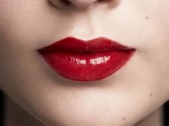 L'Oréal Paris Color Riche Shine Lippenstift - 352 BeautyGuru 11 L'Oréal Paris Color Riche Shine Lippenstift - 352 BeautyGuru -Cosmetisch Kortingswinkel 1200x900 24