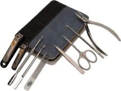 Skeraxo 8-delige Luxe Verschillende Tools - Professioneel Manicure Set & Pedicureset Met Nagelvijl & Nageltang – Behandeling Nagels En Huid -Cosmetisch Kortingswinkel 1200x901 1