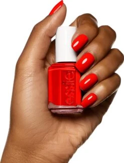 Essie Fifth Avenue 64 - Rood - Nagellak -Cosmetisch Kortingswinkel 914x1200