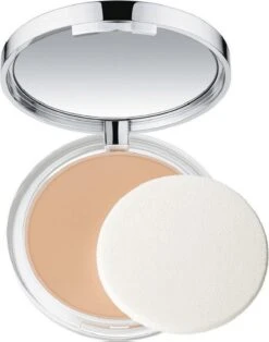 Clinique Almost Powder SPF 15 - Light - Make-uppoeder -Cosmetisch Kortingswinkel 944x1200