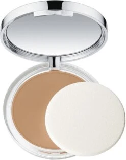 Clinique Almost Powder SPF 15 - Deep - Make-uppoeder 16 Clinique Almost Powder SPF 15 - Deep - Make-uppoeder -Cosmetisch Kortingswinkel 947x1200 1
