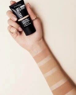 Rimmel London Lasting Matte Foundation - 200 Soft Beige -Cosmetisch Kortingswinkel 960x1200 21