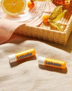 Labello Sun Protect SPF 30 - Lippenbalsem 7 Labello Sun Protect SPF 30 - Lippenbalsem -Cosmetisch Kortingswinkel 960x1200 35