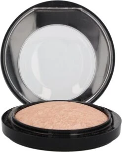MAC Cosmetics Mineralize Skinfinish Highlighter Poeder - Soft & Gentle -Cosmetisch Kortingswinkel 968x1200 1