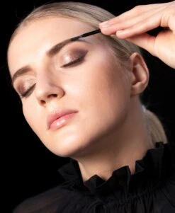 SYOSS Wenkbrauwverf 1-1 Zwart - 1 Stuk 10 SYOSS Wenkbrauwverf 1-1 Zwart - 1 Stuk -Cosmetisch Kortingswinkel 986x1200 6